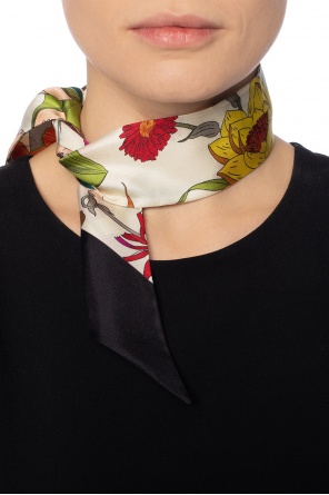 Floral motif scarf, zdjęcie 2 Floral motif scarf od Gucci